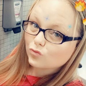 Meet your Posher, Bethany